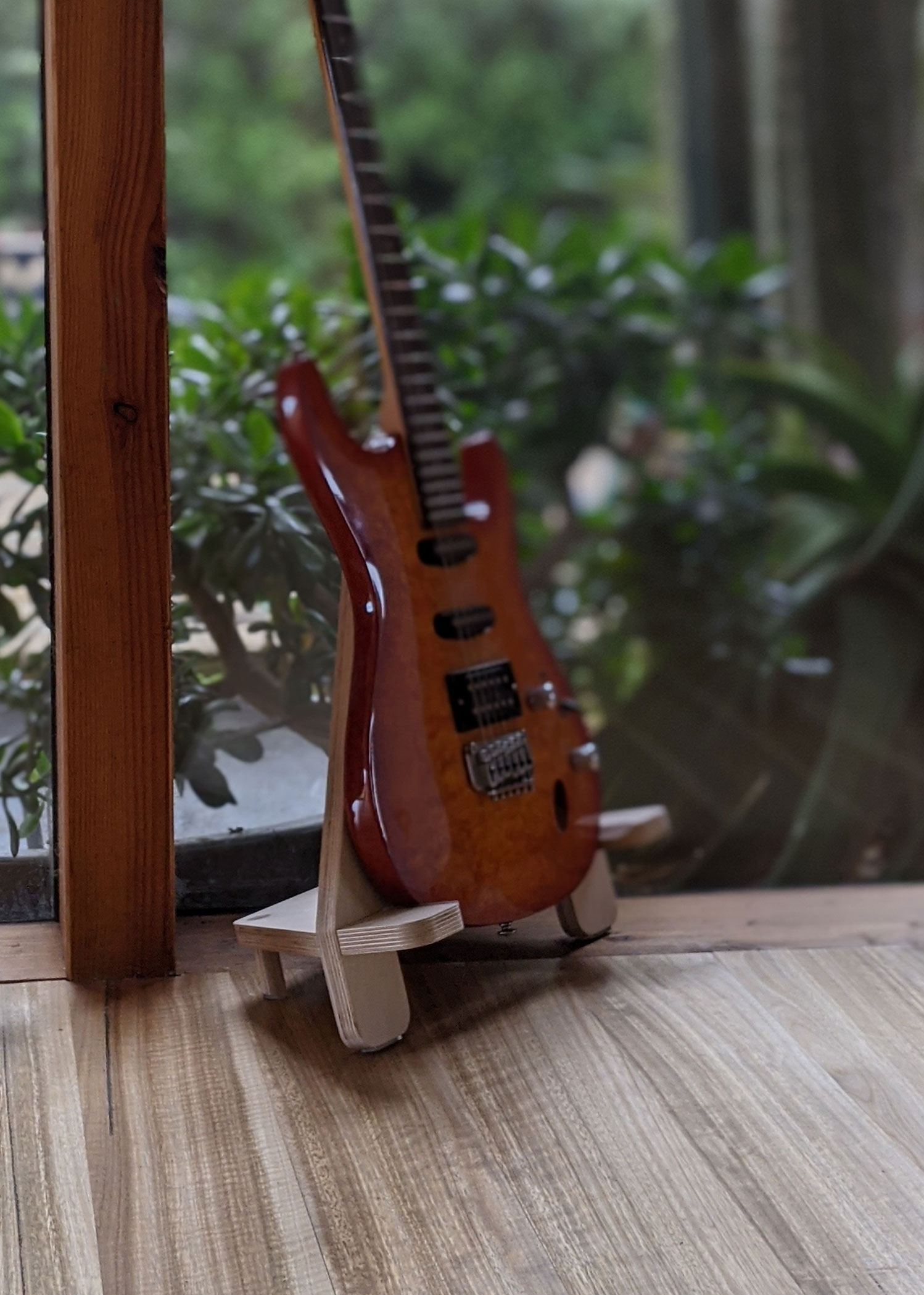 Birch Plywood Electric Guitar Stand Jager Stands, Made In Melbourne